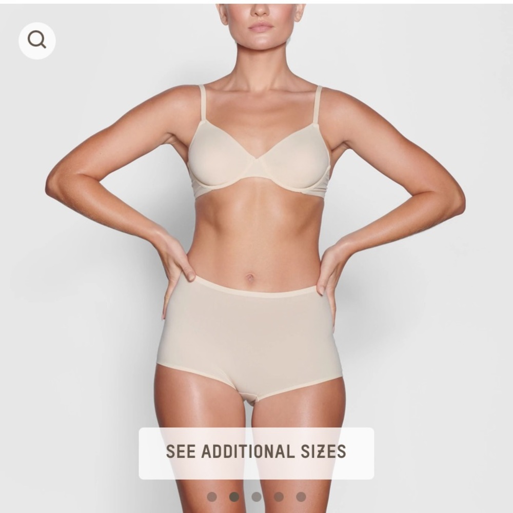 Skims Fits Everybody Unlined Underwire Bra size 32 C